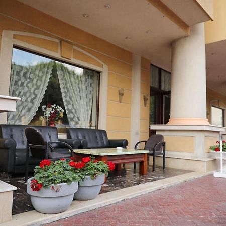 Hotel Ten 康斯坦察 外观 照片